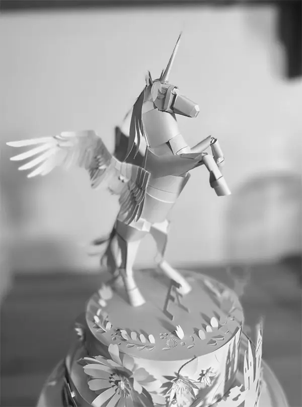 Einhorn aus Papier